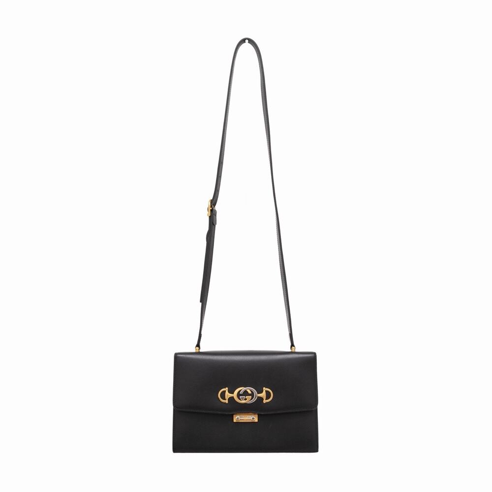 2.9k.$ GUCCI Small Zumi GG Horsebit Black Calfskin Crossbody Shoulder Flap Bag